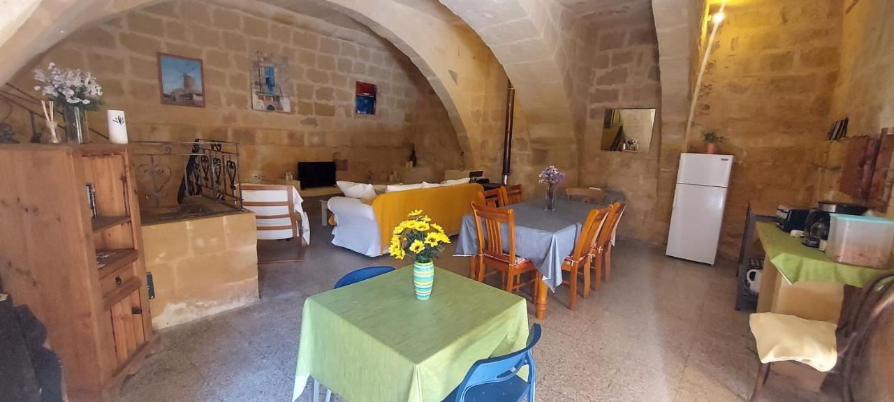 Haven Farmhouse B&B Għarb Eksteriør bilde
