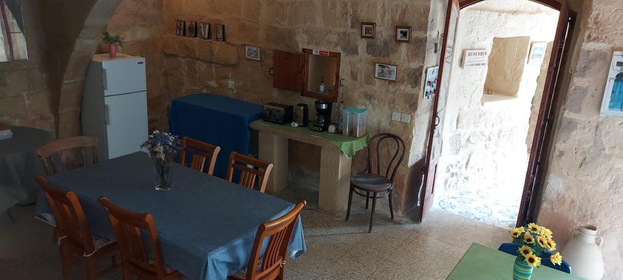 Haven Farmhouse B&B Għarb Eksteriør bilde